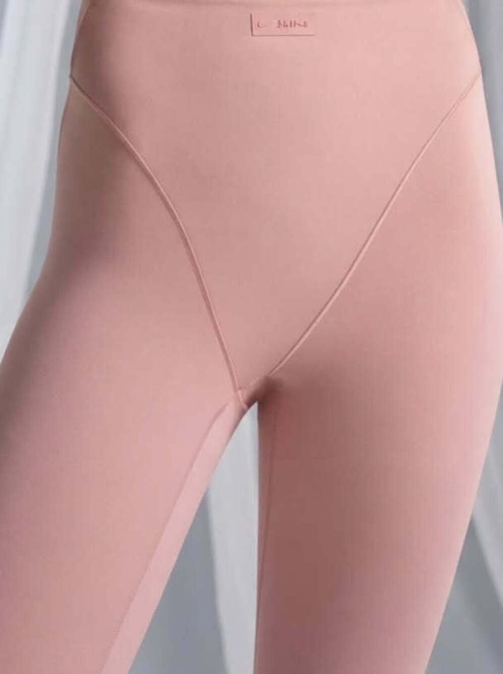 SKIMS High Waisted V Cut Contour Seam Leggings Pink XS NWT